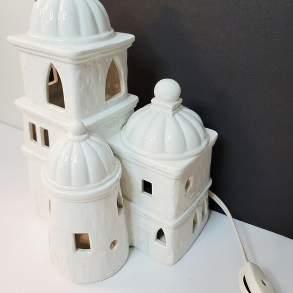 Fitz and Floyd Porcelain White Nativity Lamp Light Decor Holiday - Picture 3 of 5